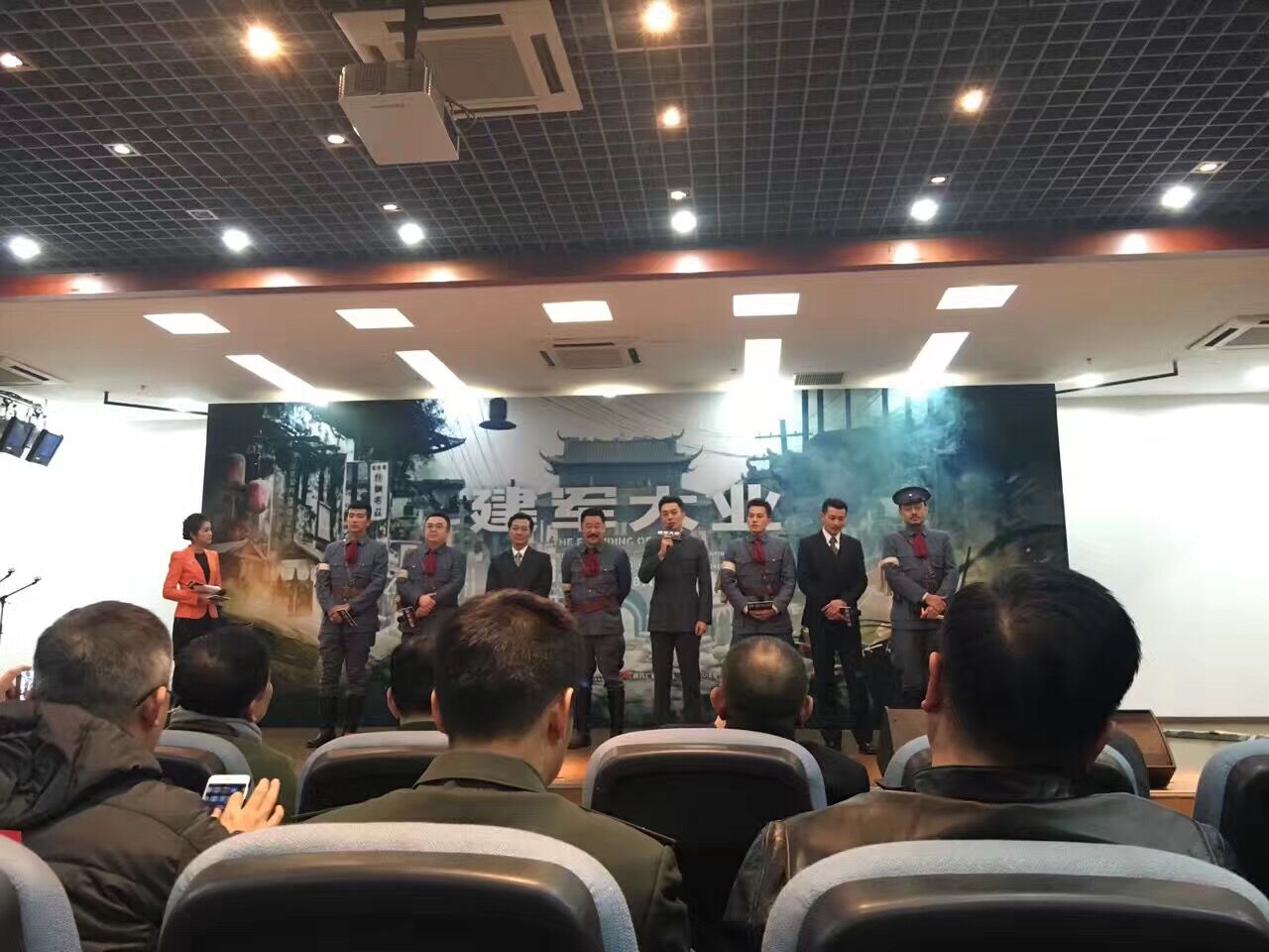 &#19975;&#35937;&#22478;&#23448;&#32593;&#28216;&#25103;&#20013;&#24515;&#65288;&#20013;&#22269;&#65289;&#23448;&#26041;&#32593;&#31449;