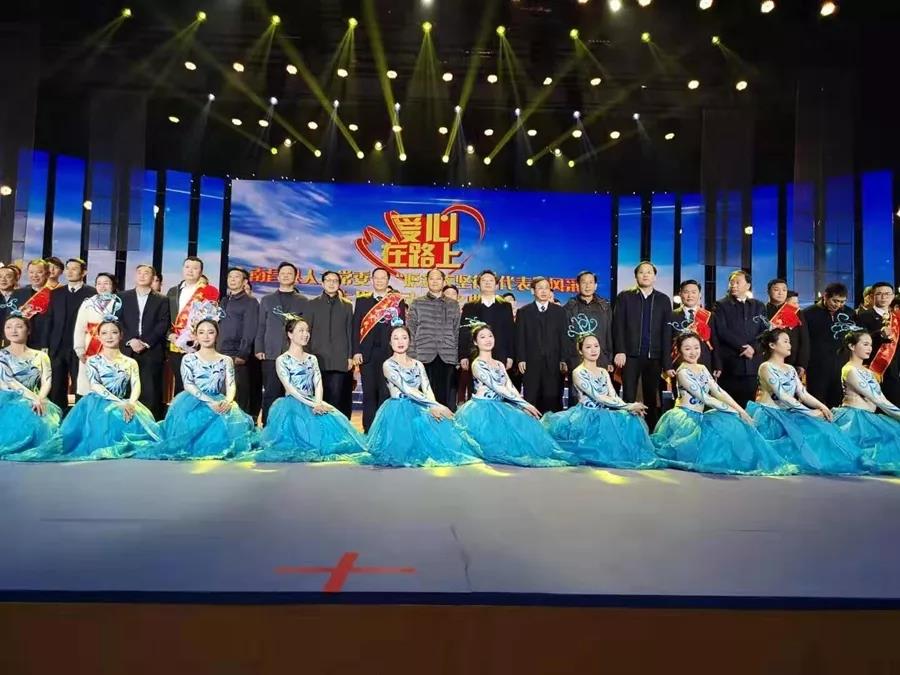 &#19975;&#35937;&#22478;&#23448;&#32593;&#28216;&#25103;&#20013;&#24515;&#65288;&#20013;&#22269;&#65289;&#23448;&#26041;&#32593;&#31449;