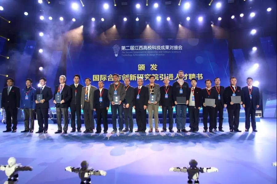 &#19975;&#35937;&#22478;&#23448;&#32593;&#28216;&#25103;&#20013;&#24515;&#65288;&#20013;&#22269;&#65289;&#23448;&#26041;&#32593;&#31449;